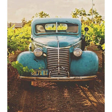 Load image into Gallery viewer, Old Car DIY Diamond Painting